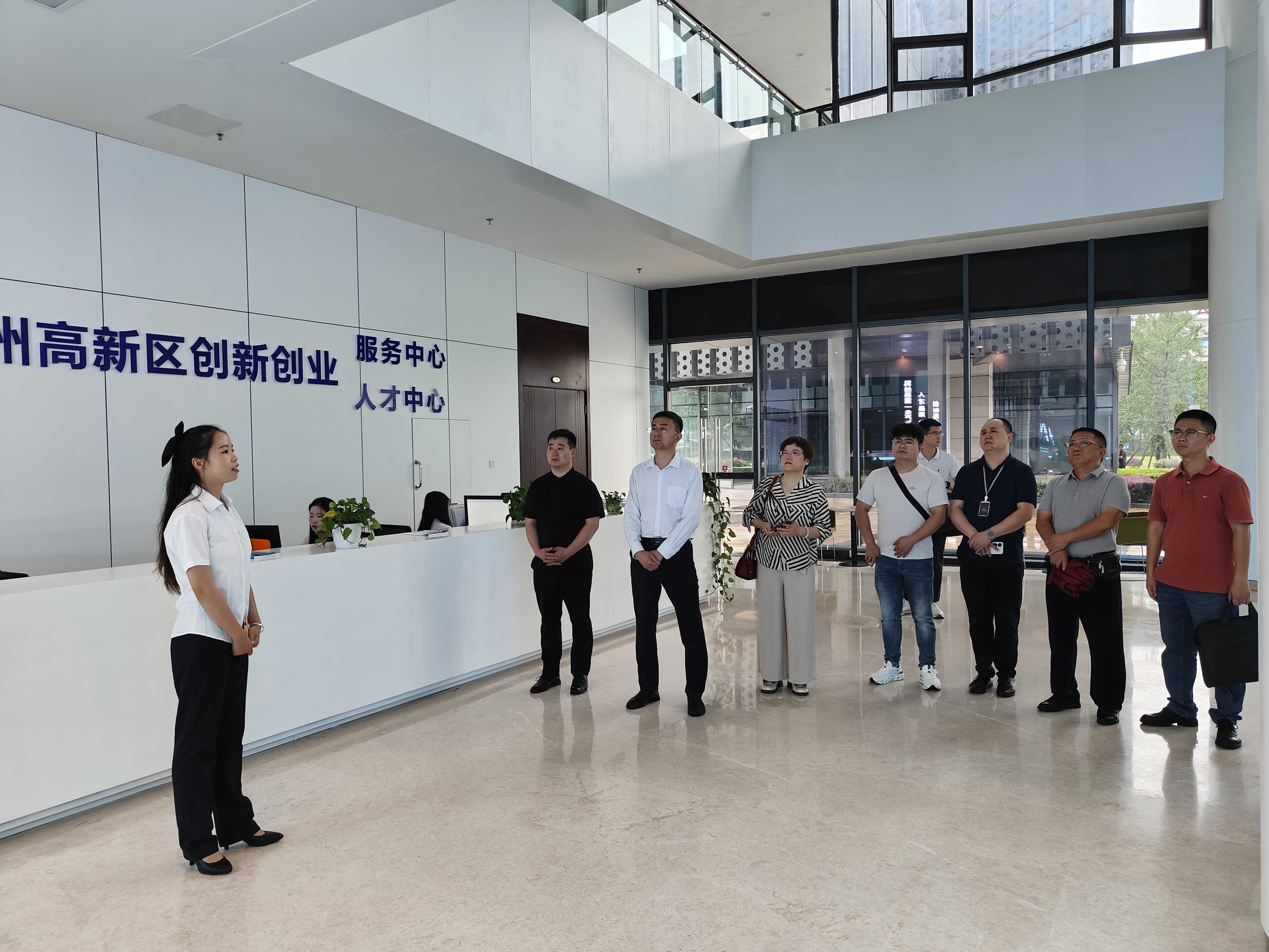 江安縣副縣長(zhǎng)蘇偉豪率隊(duì)赴瀘州考察學(xué)習(xí)科技孵化器建設(shè)經(jīng)驗(yàn)